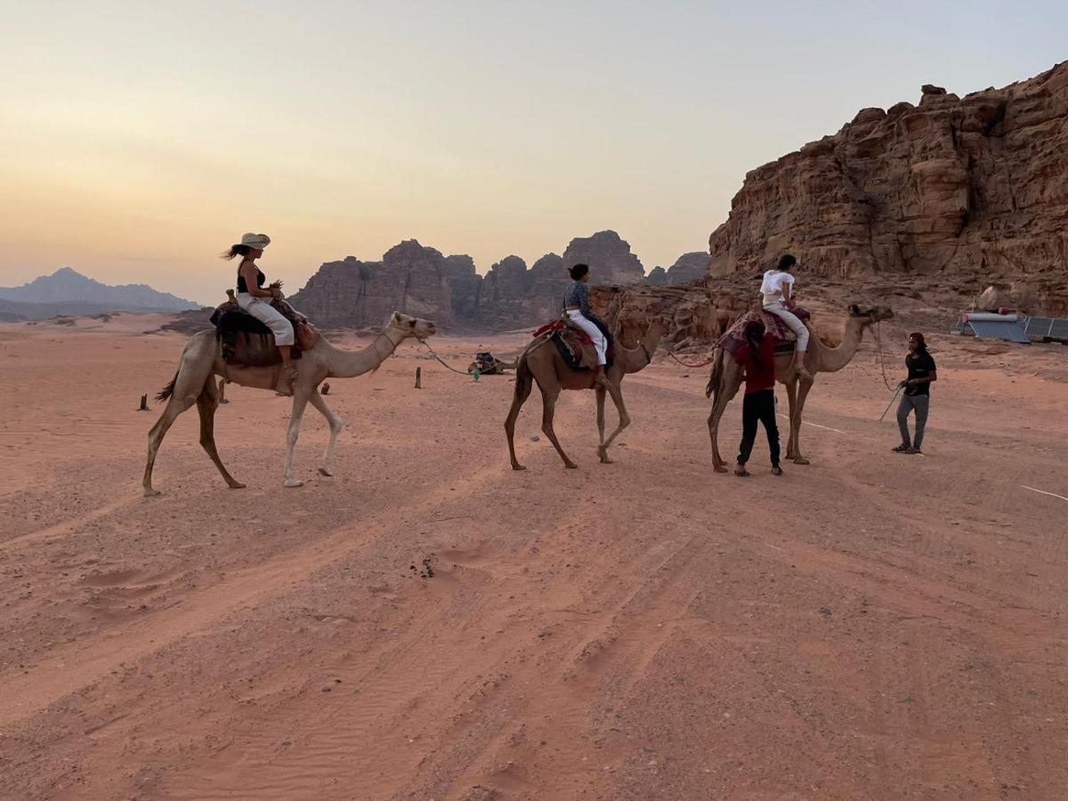 Hotel Wadi Rum Magic Camp Exterior foto