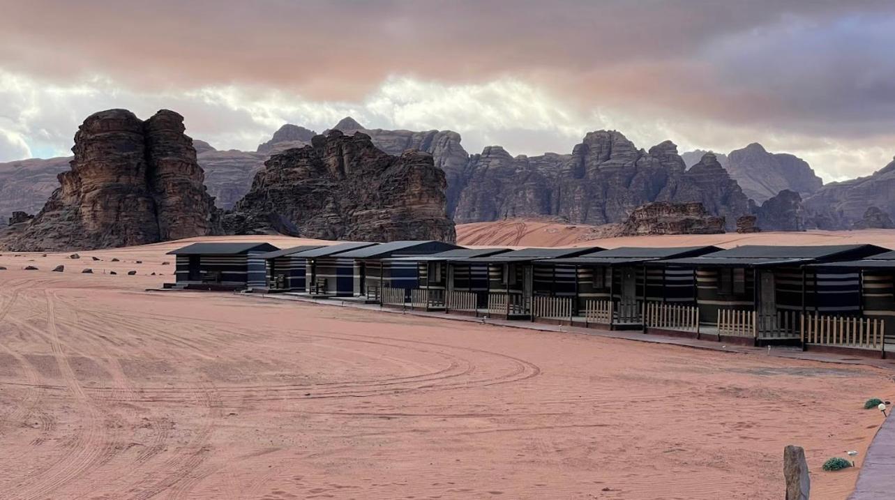 Hotel Wadi Rum Magic Camp Exterior foto